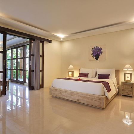 Maha Shanti Ubud Villa ภายนอก รูปภาพ