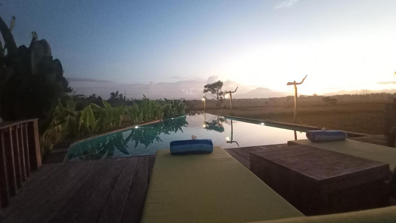 Maha Shanti Ubud Villa ภายนอก รูปภาพ