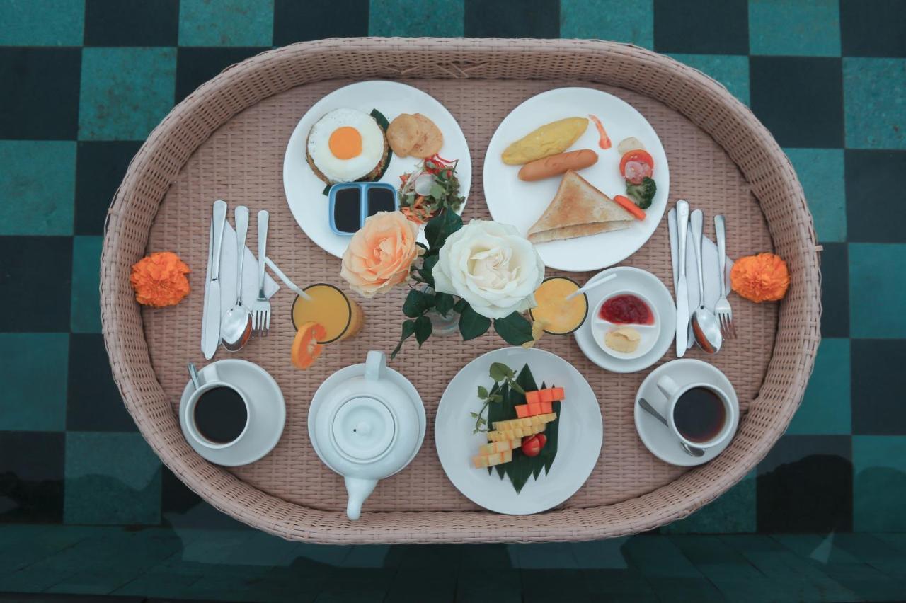 Maha Shanti Ubud Villa ภายนอก รูปภาพ