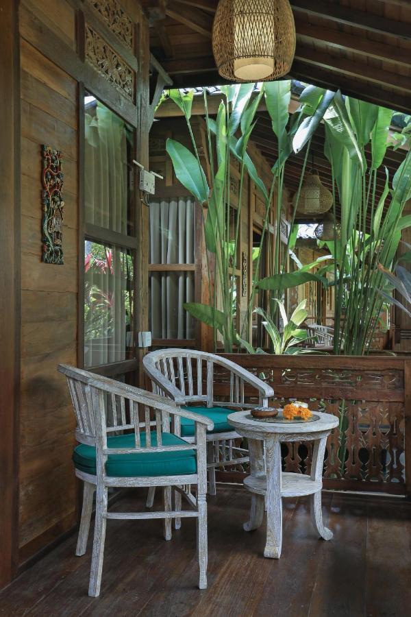 Maha Shanti Ubud Villa ภายนอก รูปภาพ