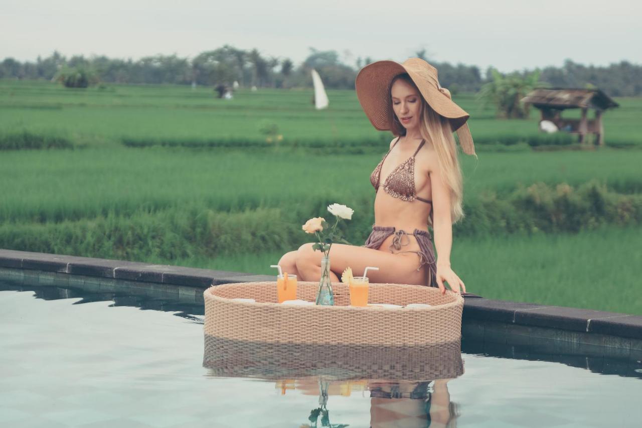 Maha Shanti Ubud Villa ภายนอก รูปภาพ