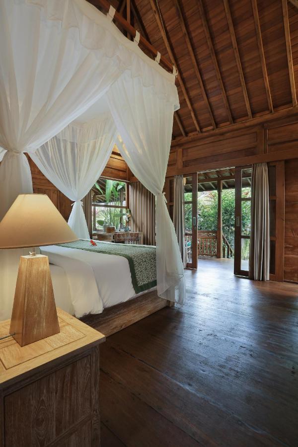 Maha Shanti Ubud Villa ภายนอก รูปภาพ