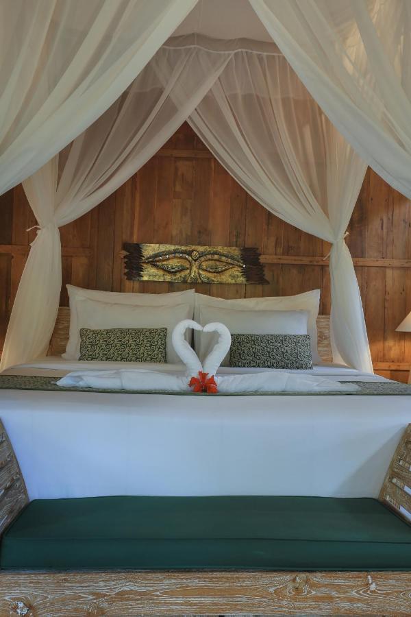 Maha Shanti Ubud Villa ภายนอก รูปภาพ