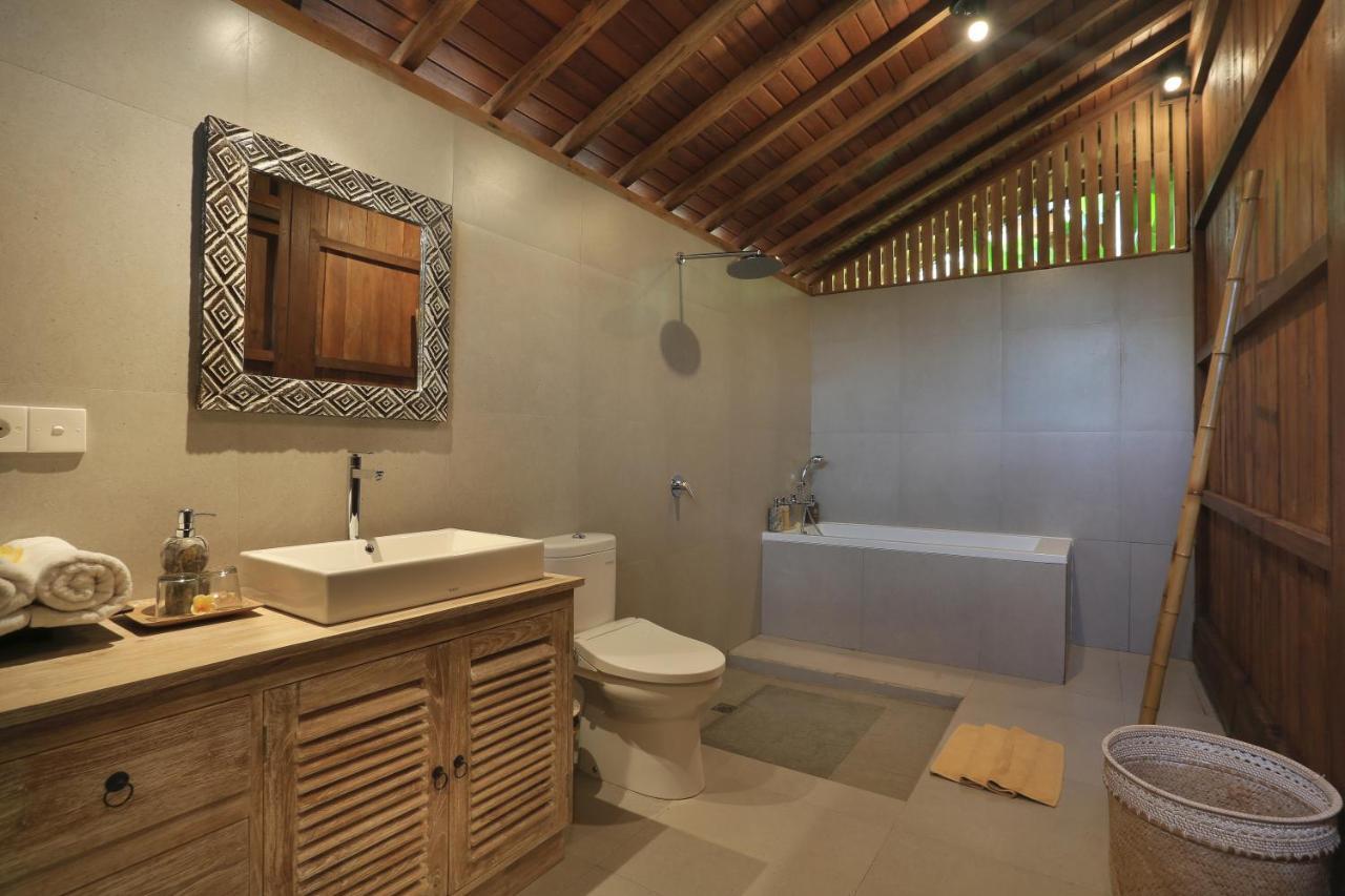 Maha Shanti Ubud Villa ภายนอก รูปภาพ