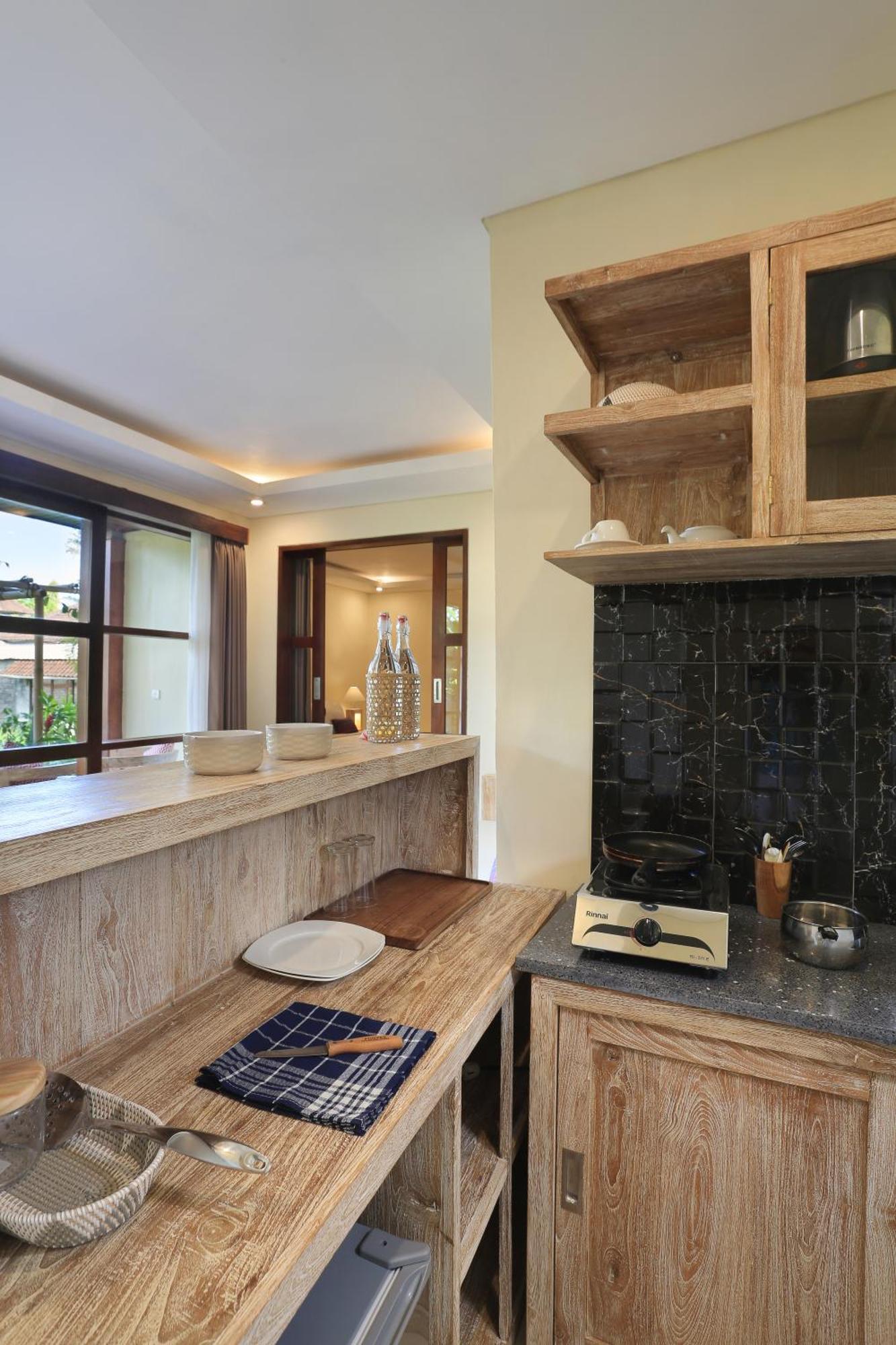 Maha Shanti Ubud Villa ภายนอก รูปภาพ